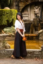 Gorra de cintura con volante "Silke" Negro - Imagen 2