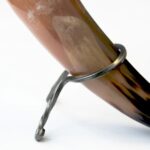 Soporte de metal para el cuerno de beber - 100ml-300ml