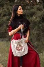 Bolso con bordado vikingo "Tora" Natural - Imagen 20