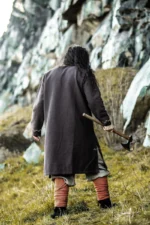 Túnica vikinga "Freki" con bordado a mano Marrón - Imagen 14