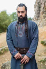 Túnica vikinga "Freki" con bordado a mano Gris azulado - Imagen 4